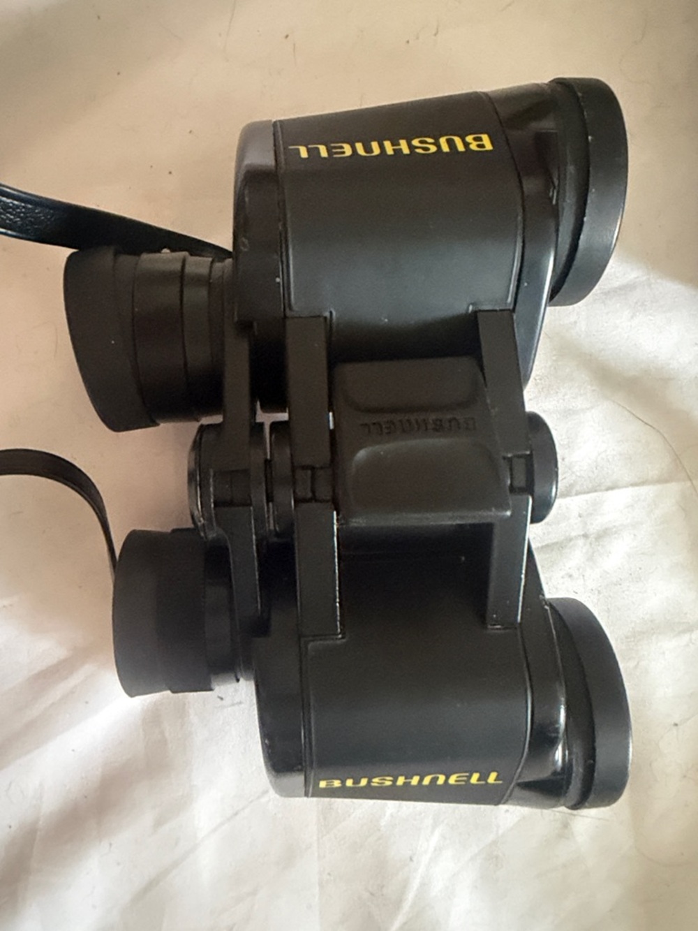Bushnell Black Compact Binoculars – Lightweight Outdoor Optics